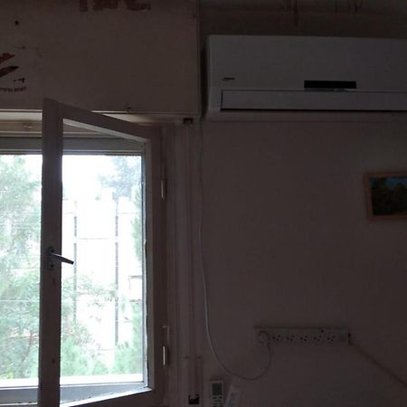 Private Room Near The Airport For Amazing People Lod Buitenkant foto